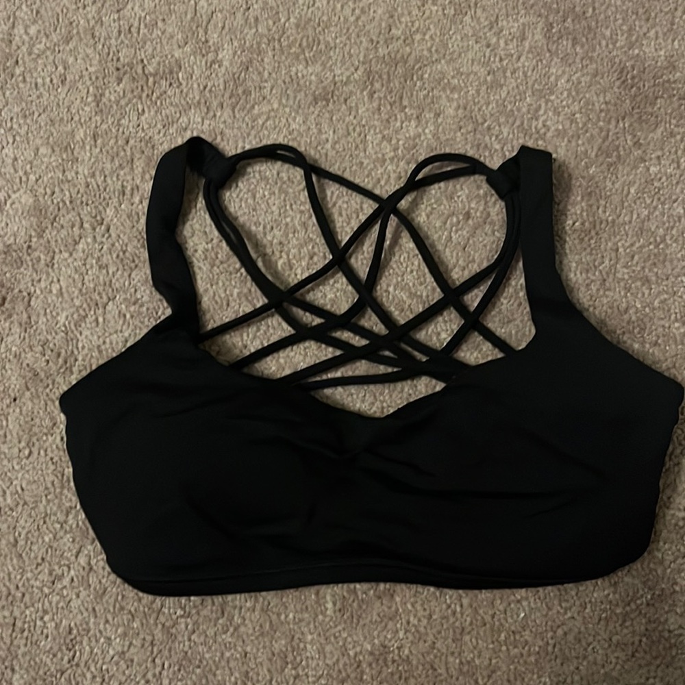 LULULEMON black strap sports bra